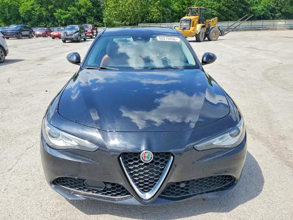 2021 ALFA ROMEO GIULIA TI 5