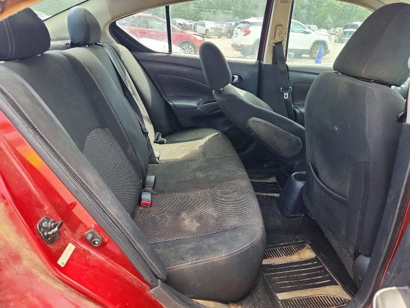 2019 NISSAN VERSA SV 10