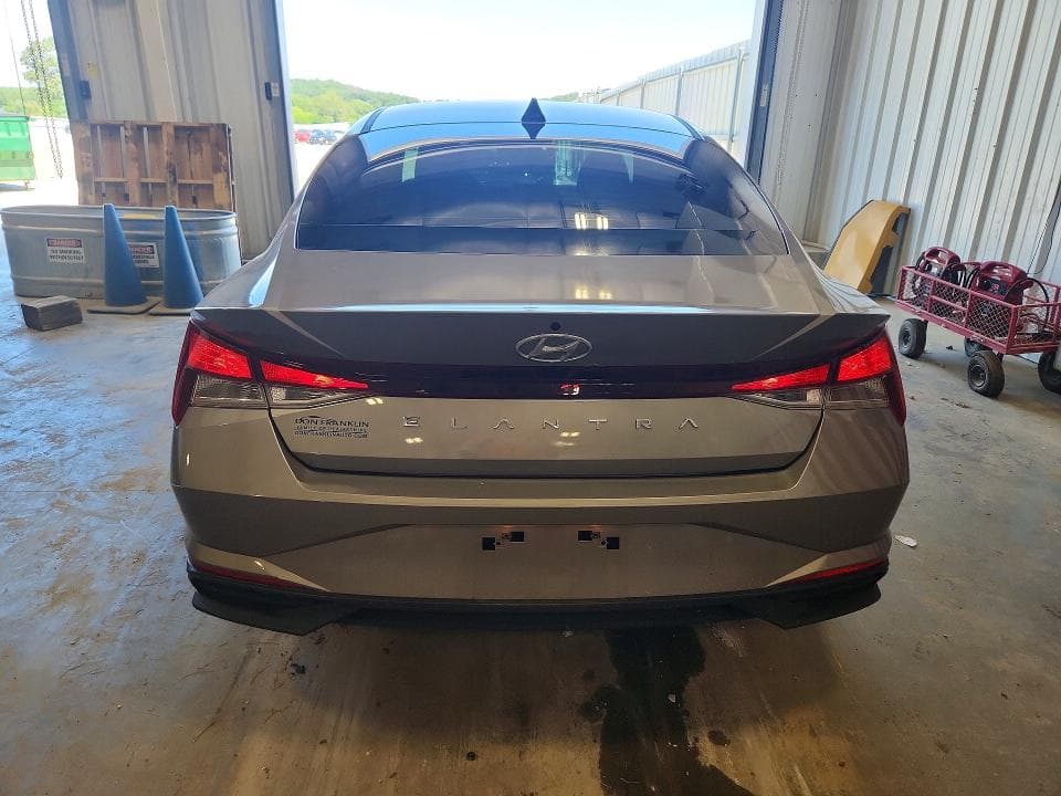 2022 HYUNDAI ELANTRA SEL 6