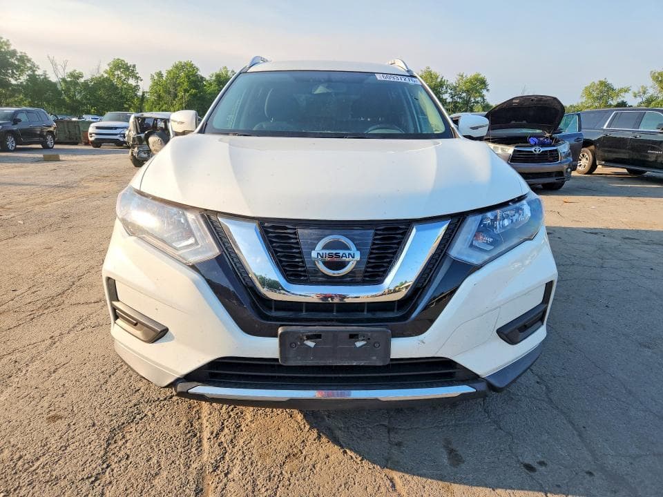 2017 NISSAN ROGUE SV 5