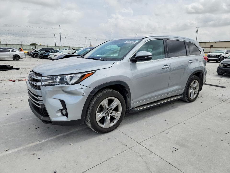 2017 TOYOTA HIGHLANDER LIMITED - 1
