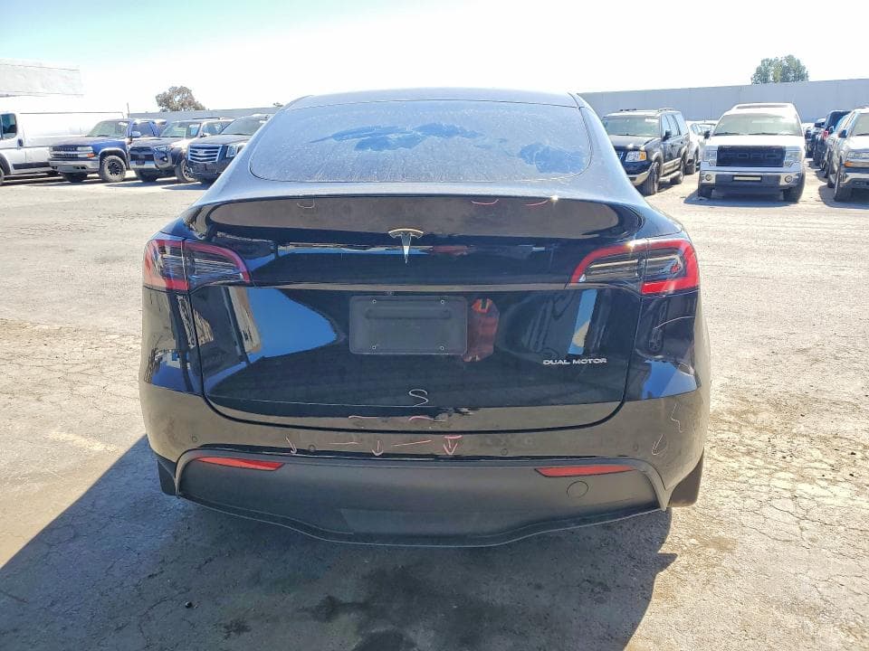 2021 TESLA MODEL Y 6