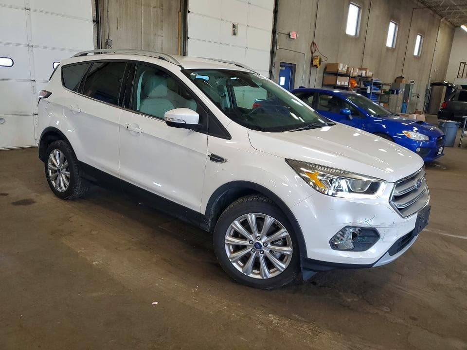 2017 FORD ESCAPE TITANIUM 4