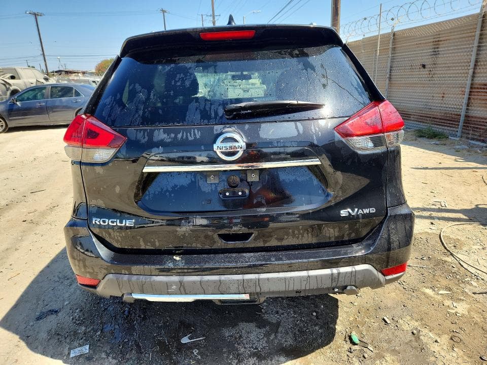 2017 NISSAN ROGUE SV 6