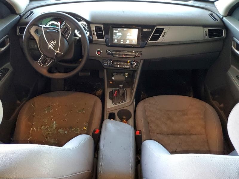 2019 KIA NIRO LX 8