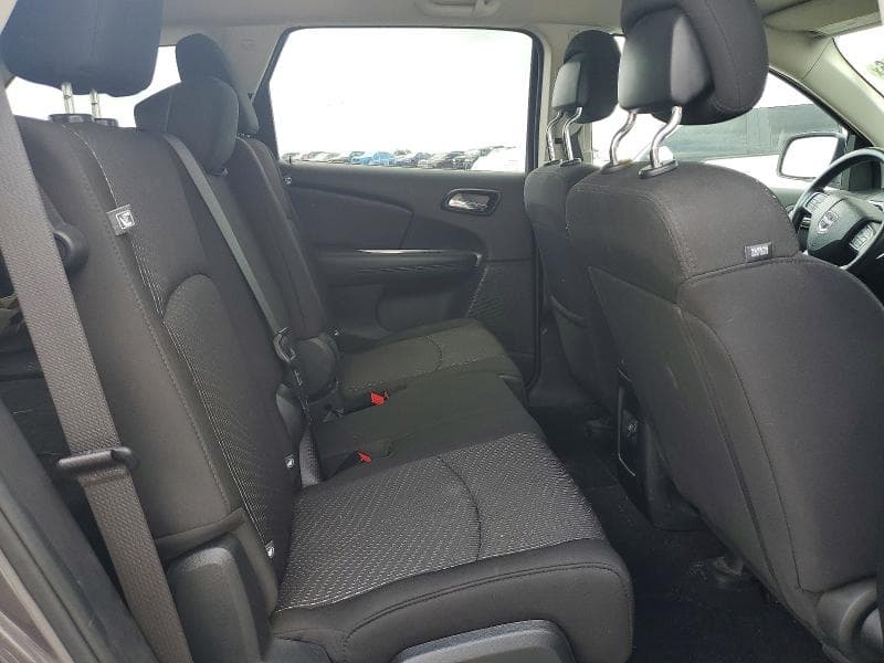 2020 DODGE JOURNEY SE 11