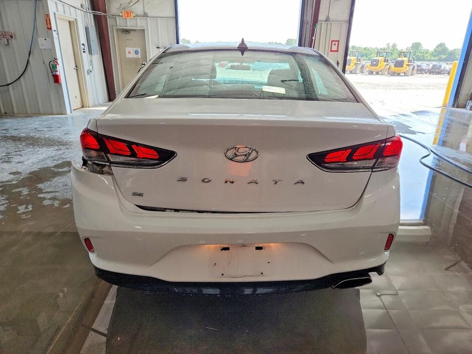 2019 HYUNDAI SONATA SE 6