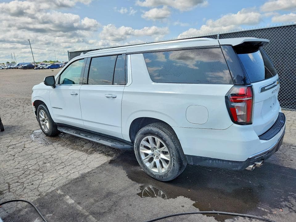 2022 CHEVROLET SUBURBAN C1500 PREMIER 2