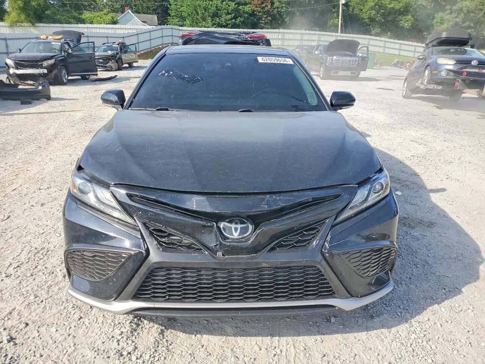 2022 TOYOTA CAMRY XSE 5