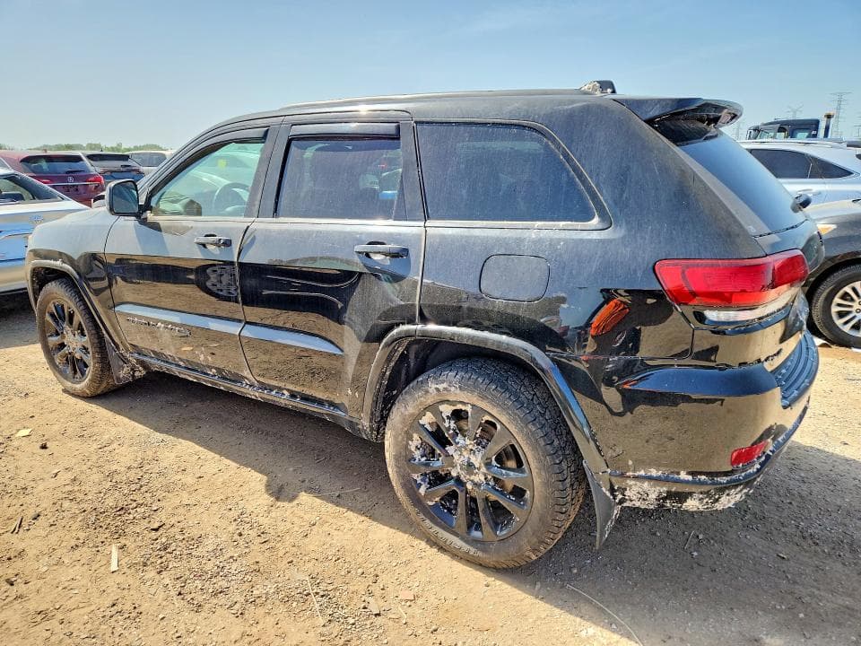 2020 JEEP GRAND CHEROKEE LAREDO 2
