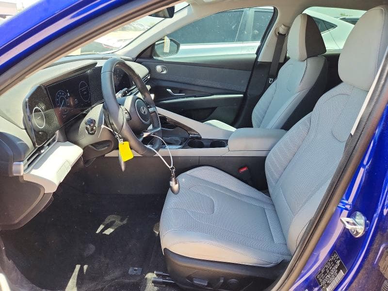 2025 HYUNDAI ELANTRA LIMITED 7