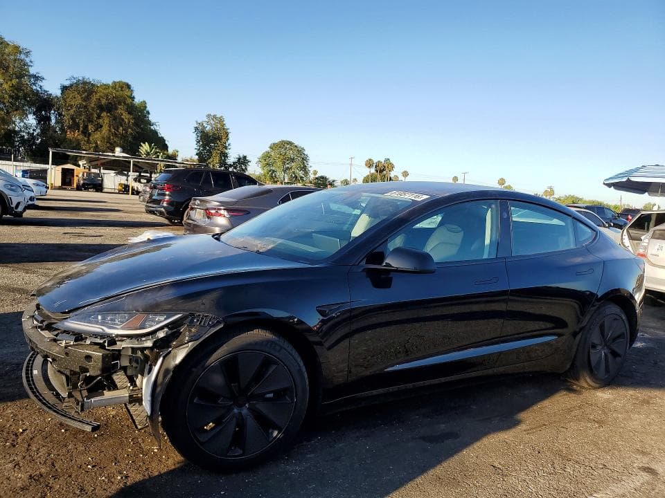 2026 TESLA MODEL 3 - 1