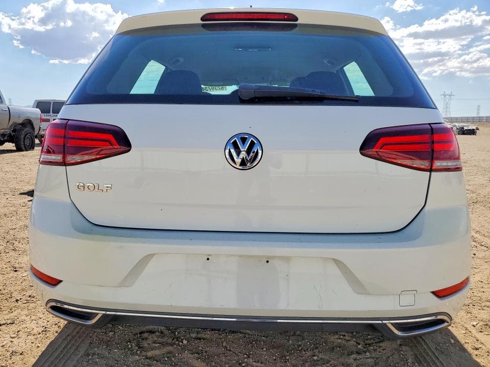 2019 VOLKSWAGEN GOLF S 6
