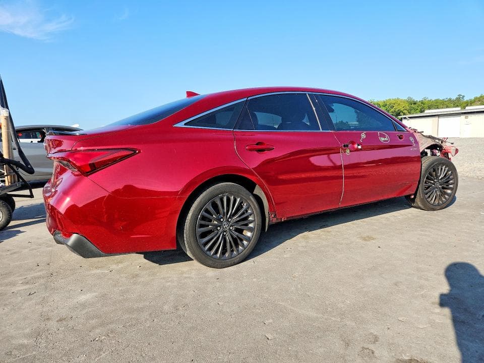 2021 TOYOTA AVALON XSE 3