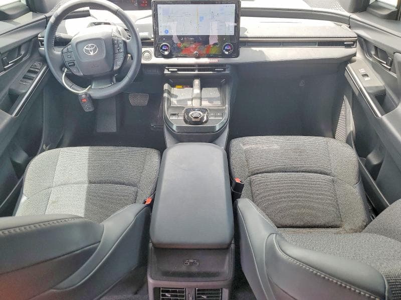 2026 TOYOTA BZ XLE 8