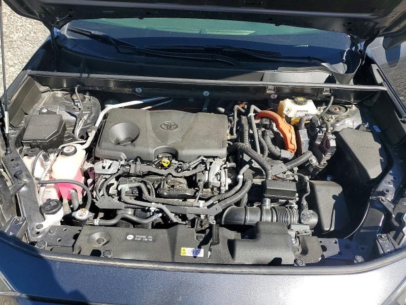 2019 TOYOTA RAV4 HYBRID XLE 12