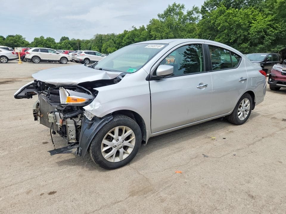 2019 NISSAN VERSA SV - 1