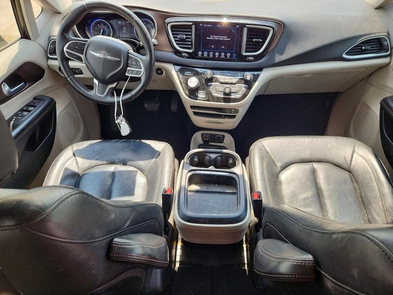 2018 CHRYSLER PACIFICA TOURING L 8