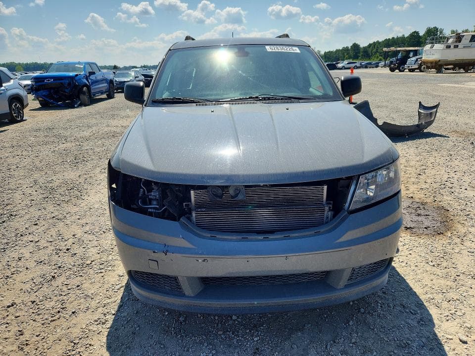 2020 DODGE JOURNEY SE 5
