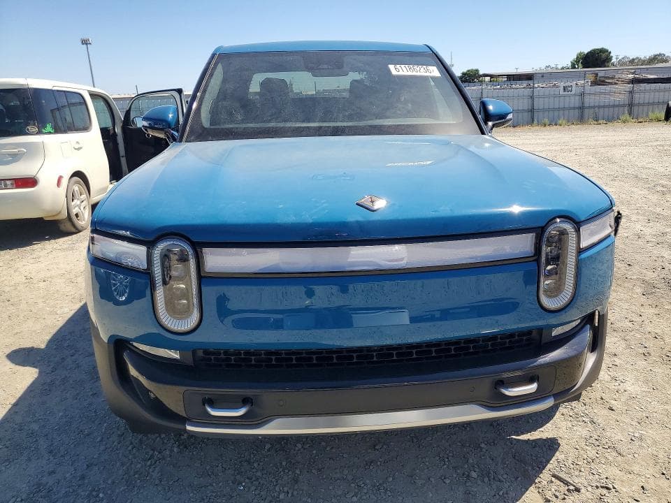 2023 RIVIAN R1T ADVENTURE 5