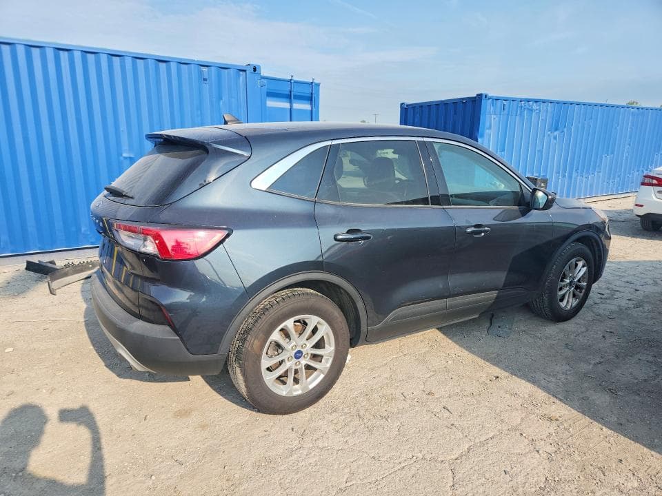 2022 FORD ESCAPE SE 3