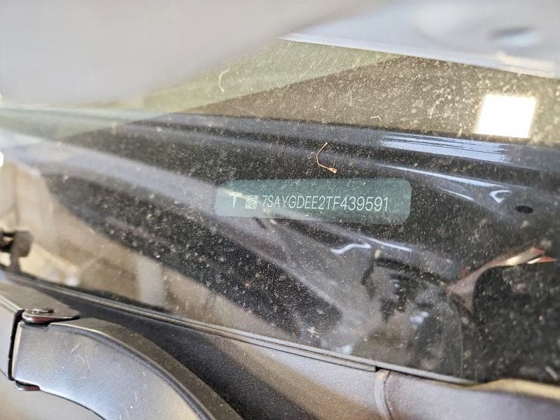 2026 TESLA MODEL Y 12