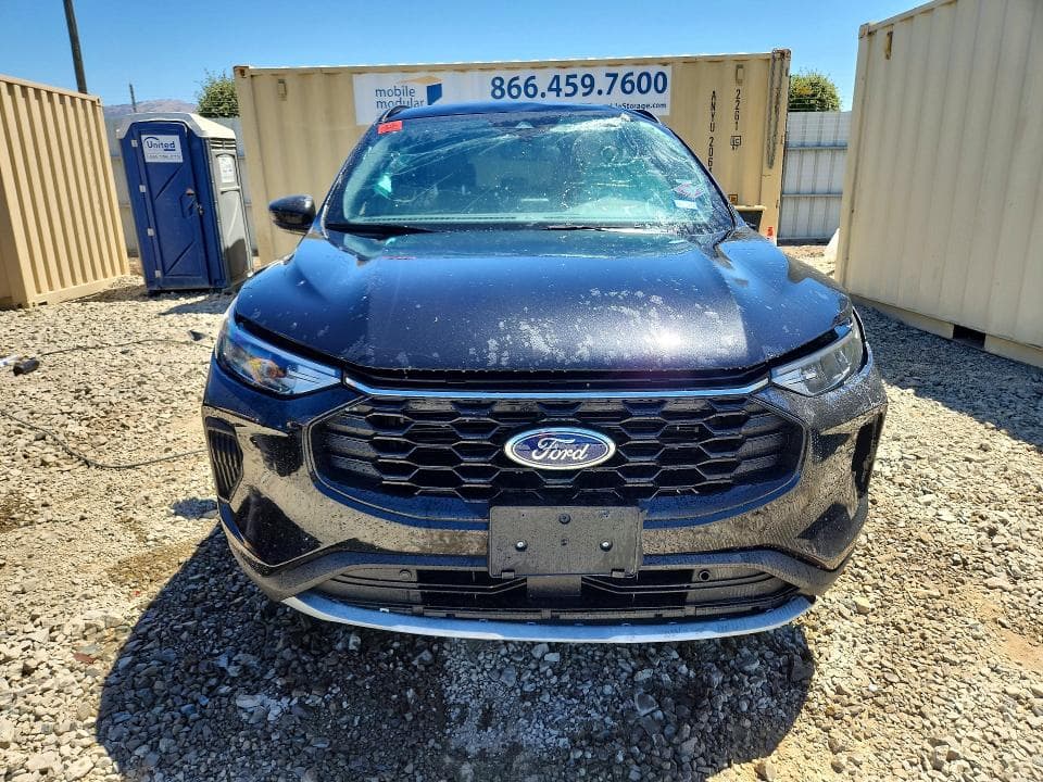 2025 FORD ESCAPE ST LINE 5