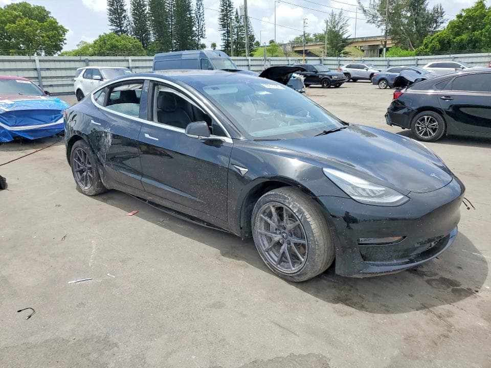2020 TESLA MODEL 3 4