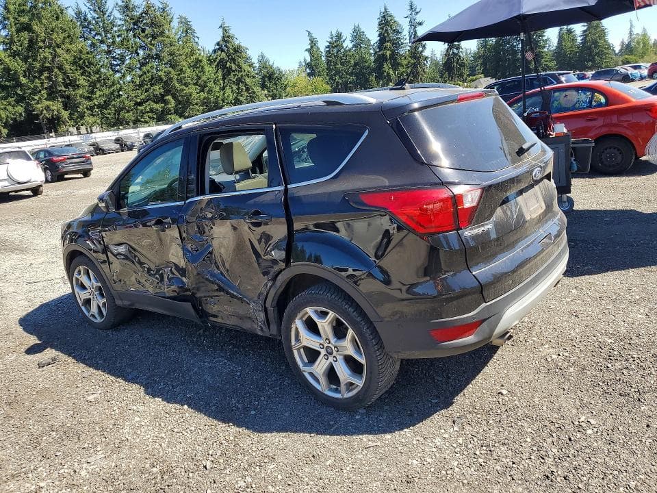 2019 FORD ESCAPE TITANIUM 2