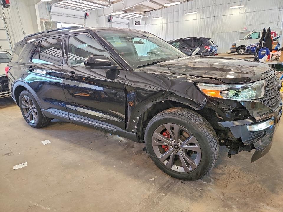 2022 FORD EXPLORER XLT 4