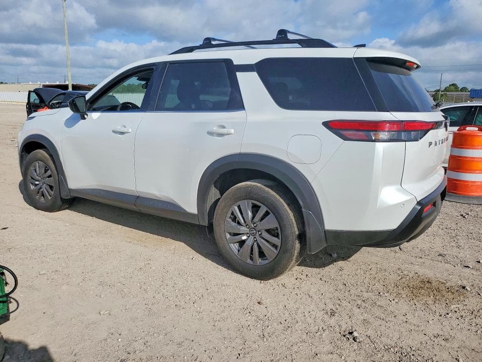 2026 NISSAN PATHFINDER SV 2