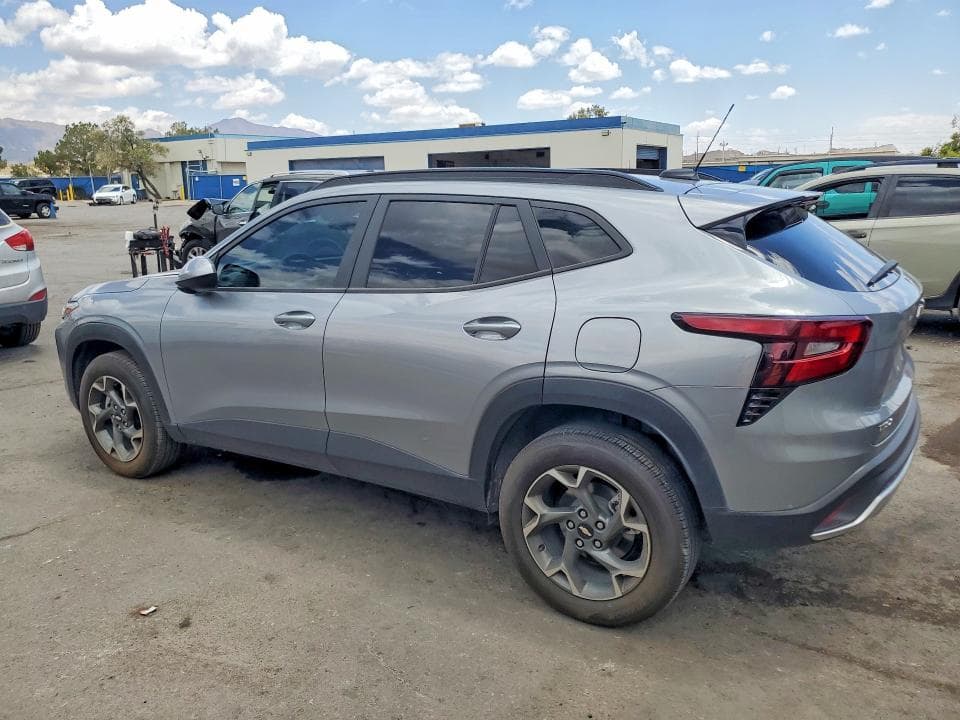 2024 CHEVROLET TRX 2