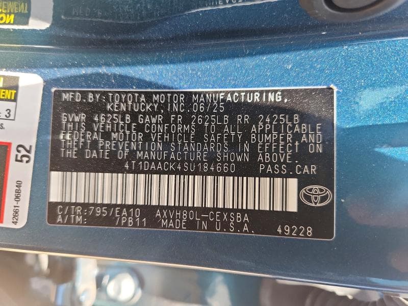 2025 TOYOTA CAMRY SE 12