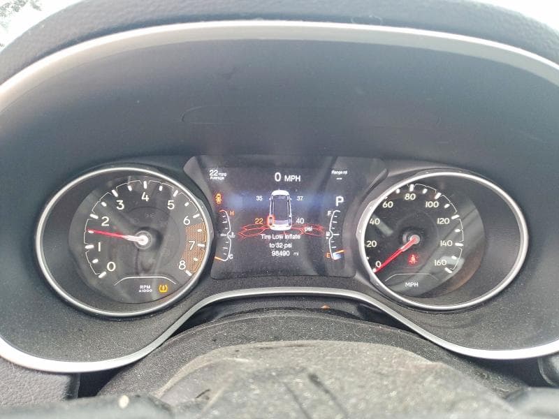 2018 JEEP COMPASS LATITUDE 9