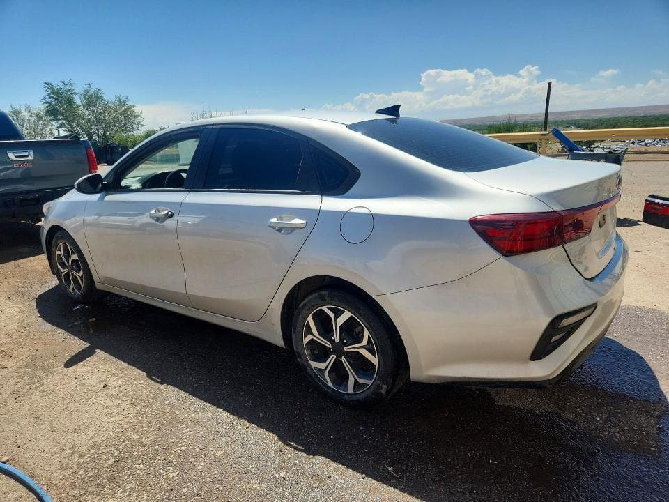 2021 KIA FORTE LXS 2