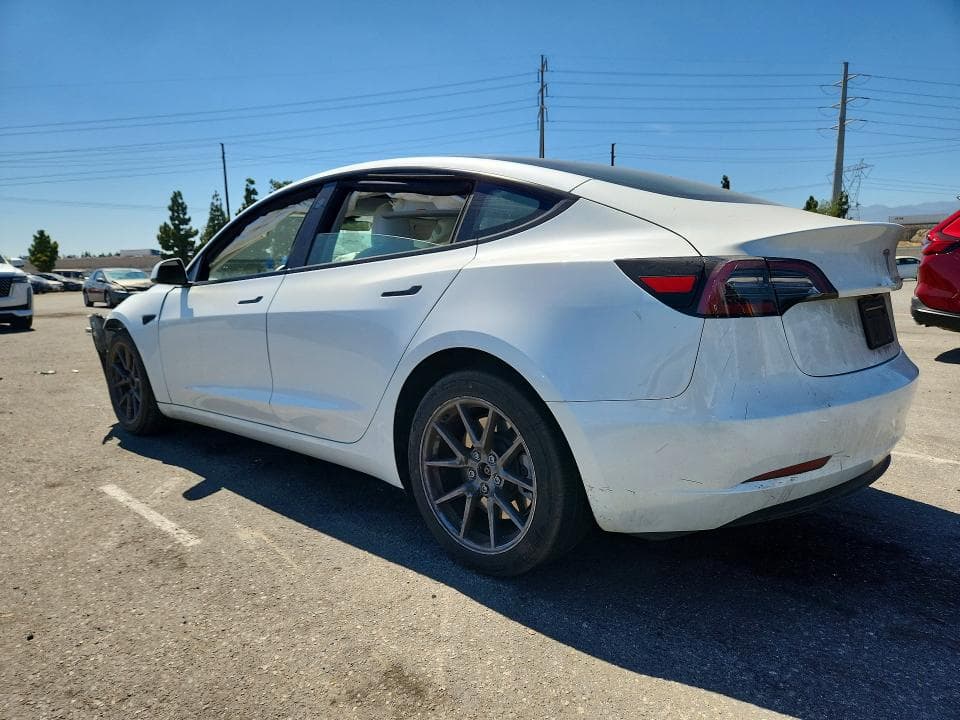 2023 TESLA MODEL 3 2