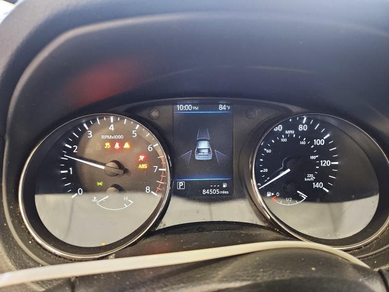 2019 NISSAN ROGUE S 9