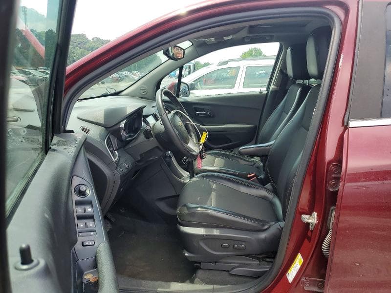 2017 CHEVROLET TRAX 1LT 7