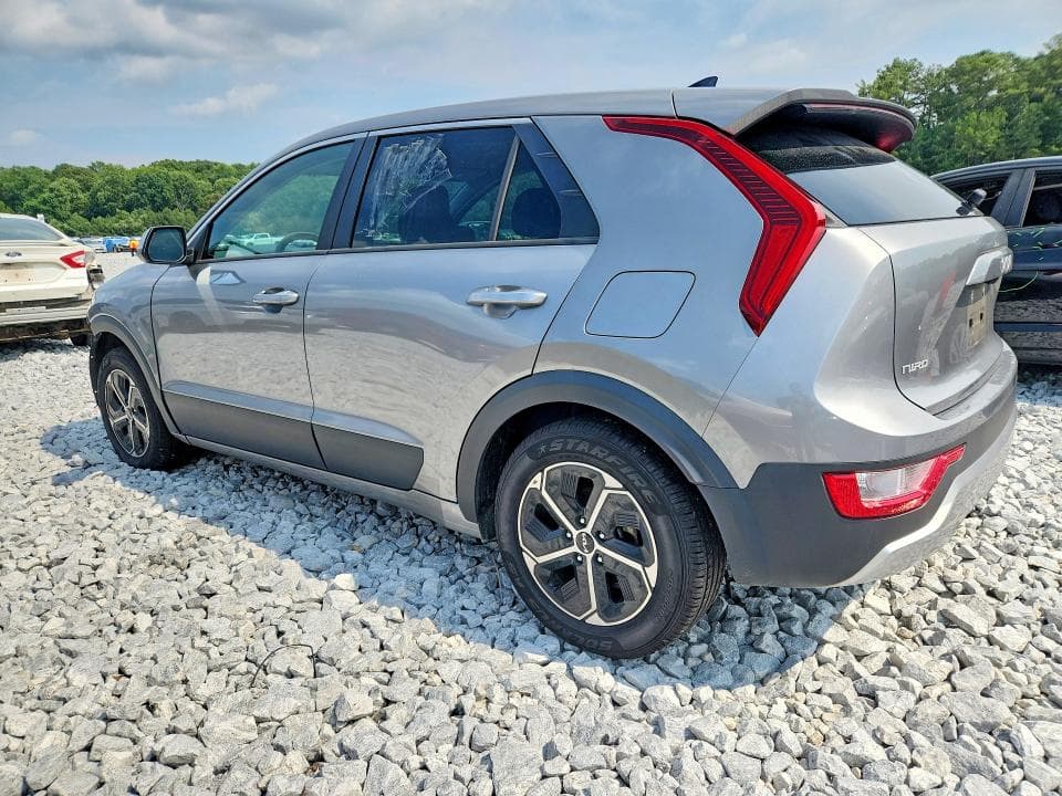 2023 KIA NIRO LX 2