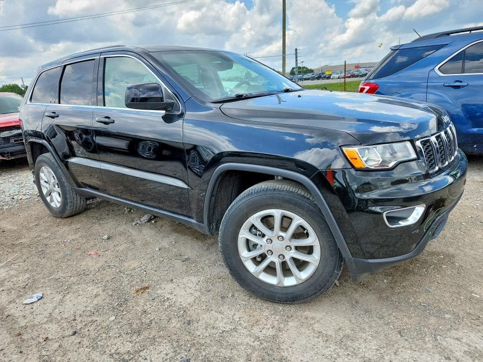 2022 JEEP GRAND CHEROKEE LAREDO E 4
