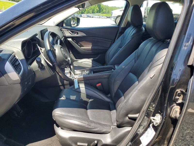 2018 MAZDA 3 TOURING 7