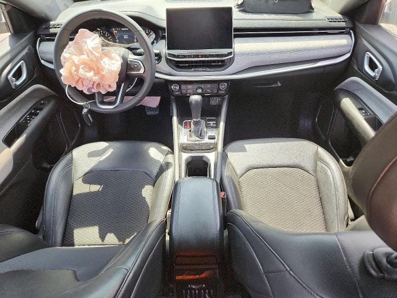 2024 JEEP COMPASS LATITUDE 8