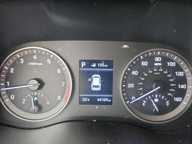 2020 HYUNDAI TUCSON SE 9
