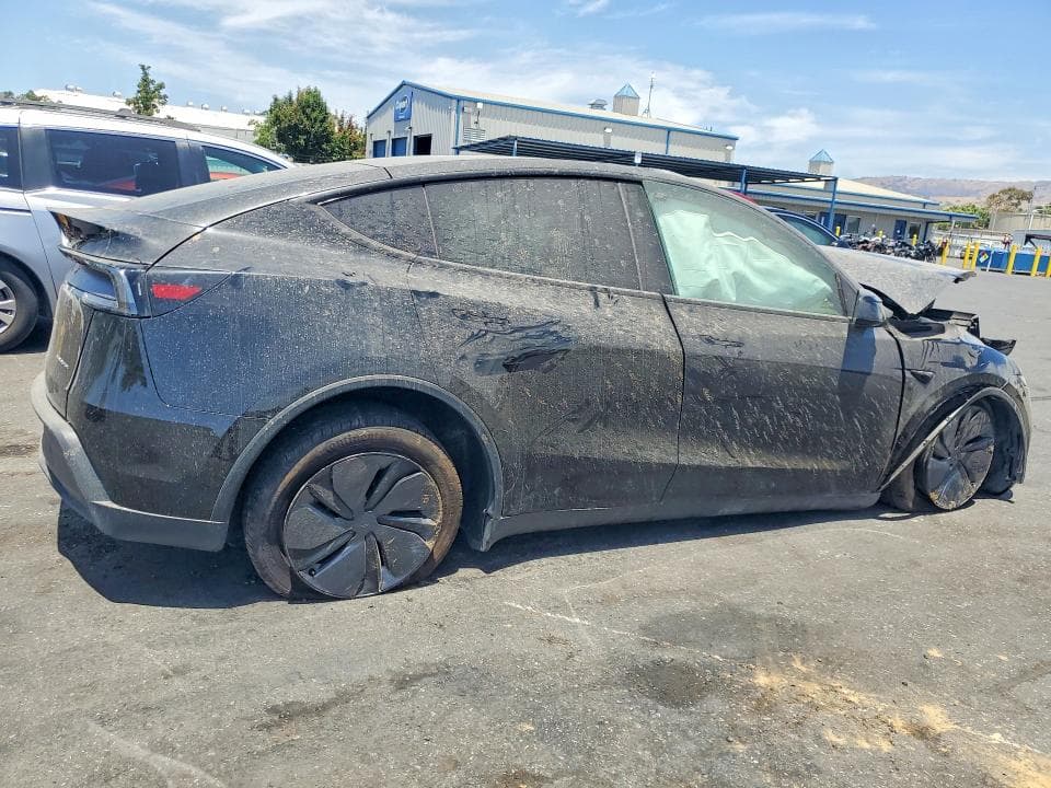 2026 TESLA MODEL Y 3