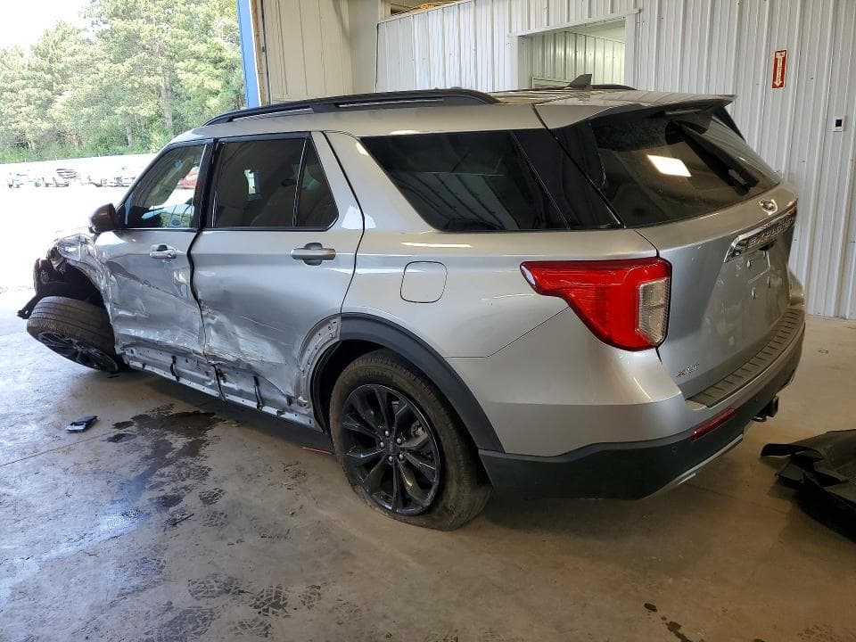 2023 FORD EXPLORER XLT 2