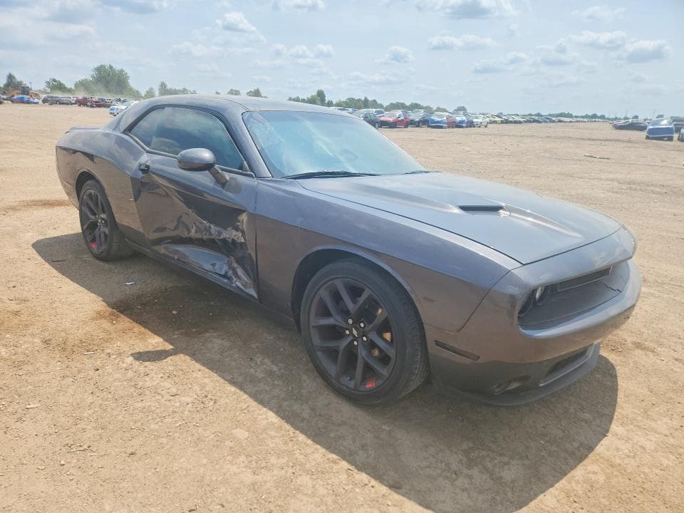 2019 DODGE CHALLENGER SXT 4