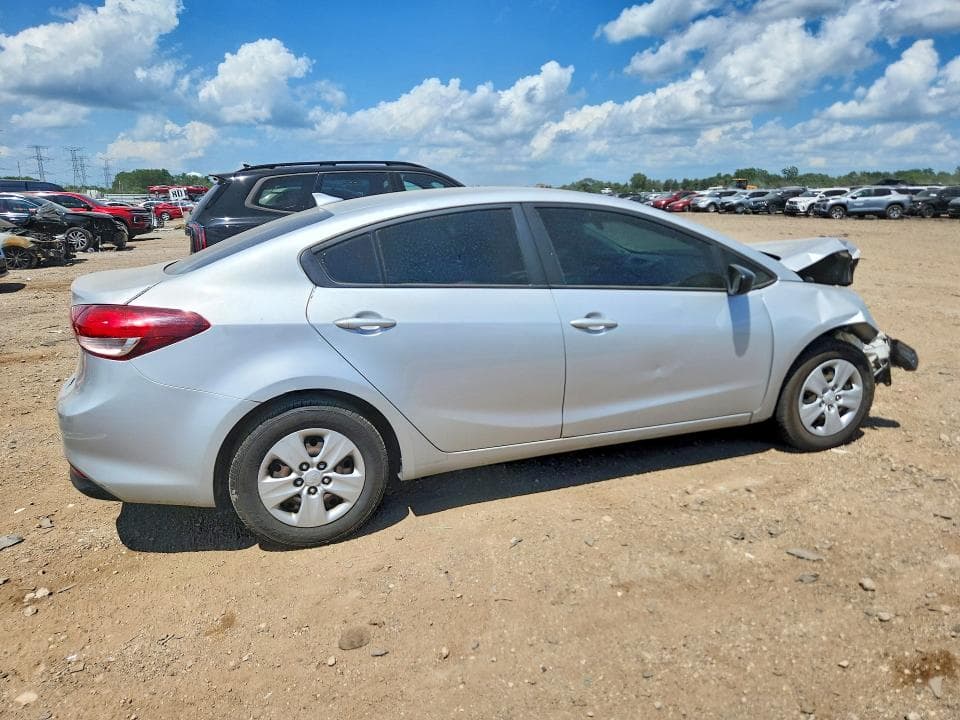 2017 KIA FORTE LX 3