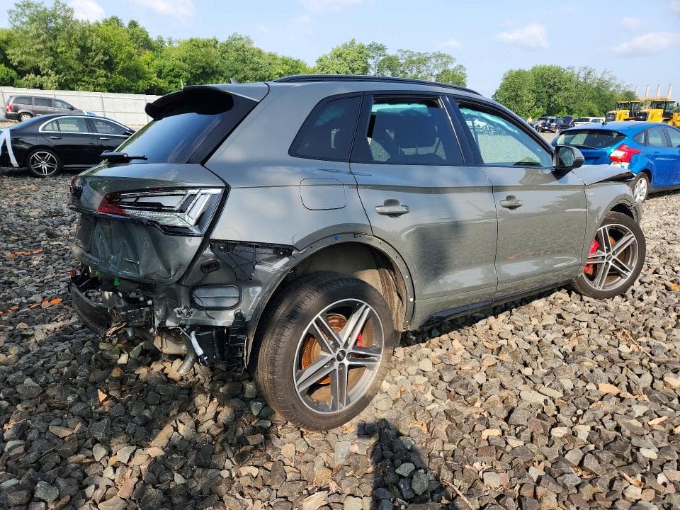 2024 AUDI Q5 E PREMIUM PLUS 55 3