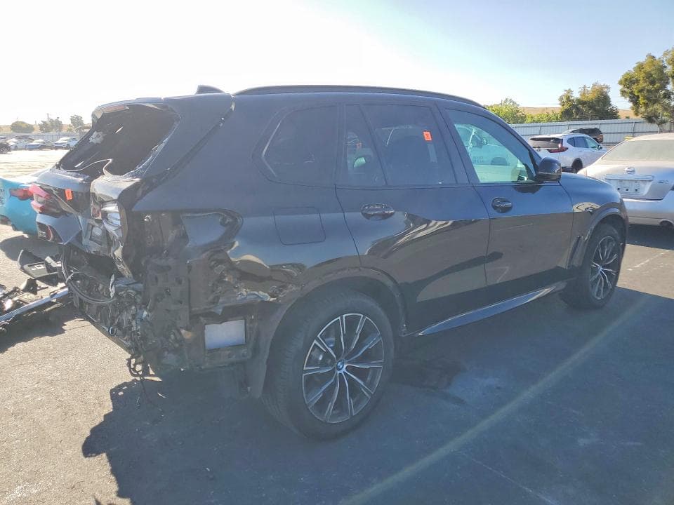 2022 BMW X5 M50I 3