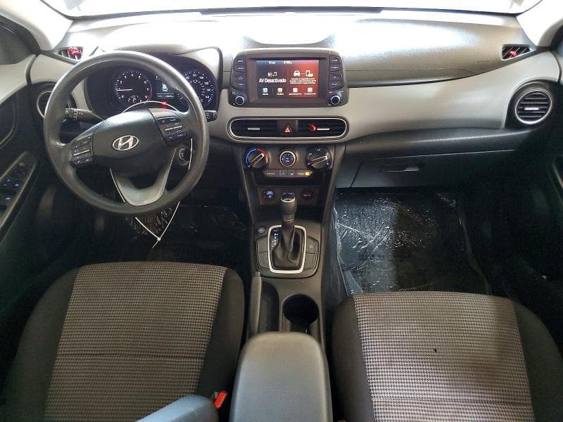 2020 HYUNDAI KONA SE 8